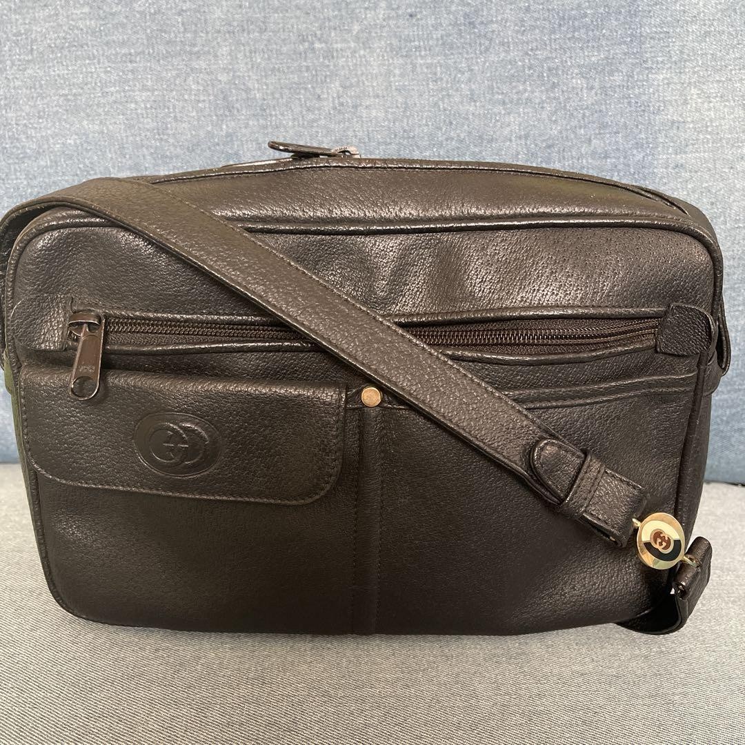 Gucci Vintage G Logo Leather Shoulder Bag 7.1 Inches Used