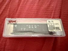 Atlas Toy Trains N Gauge Norfolk & Western 90 Ton Hopper Coal Car in Box!
