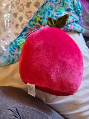 Squishmallows Veggie Squad 8" Claudia the Beet Vegetal Peluche Muñeca Juguete - Imagen 3 de 3