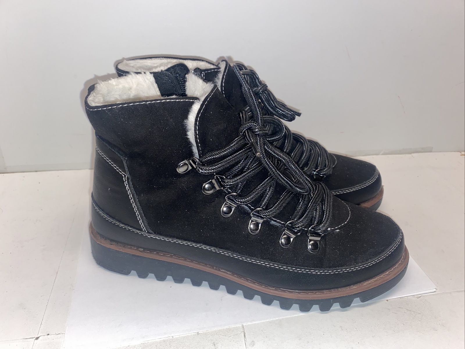 Gloria Vanderbilt Women's Ankle Faux Fur Boots