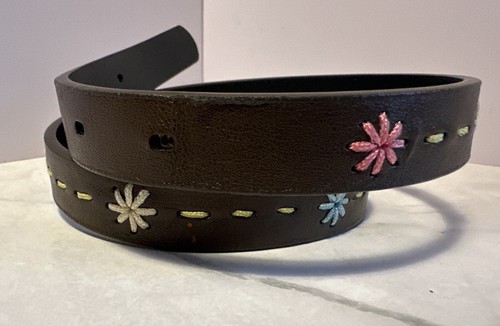 Faded Glory Brown Belt Embroidered Flowers 24-28” Hippy Flower power 4 - Picture 2 of 5