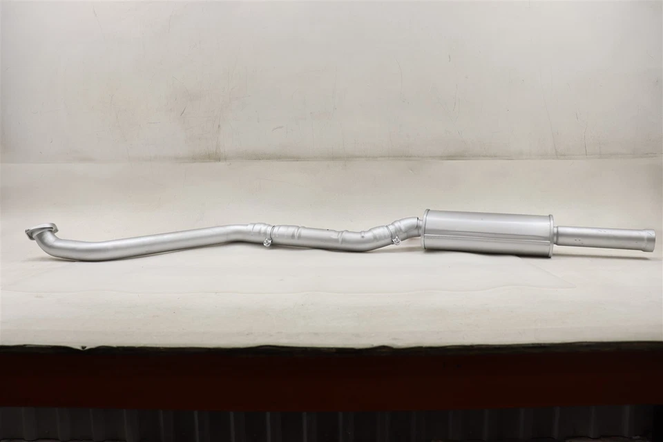 NUEVO SILENCIADOR CENTRAL DE ESCAPE OEM 28650B0300 para Kia Forte 2017-2018 Foto 4 de 4