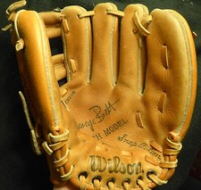 George Brett Wilson Youth Baseball Glove A2295 