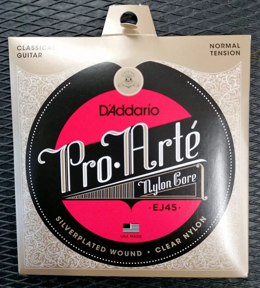 D'Addario Pro Arte Muta set 6 Corde Chitarra Classica Tensione Normale 28 - 43 - Immagine 3 di 4