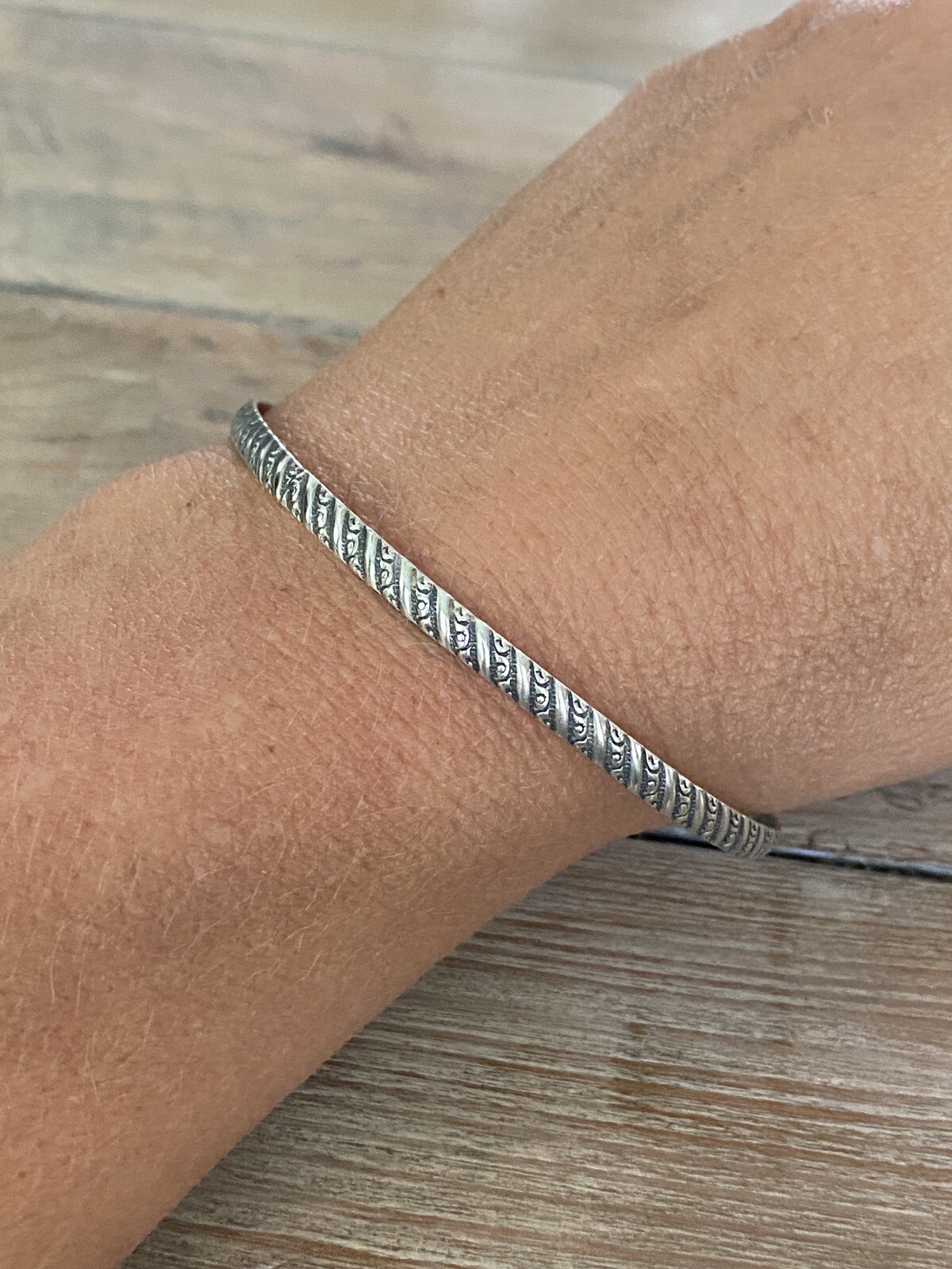 Solid Sterling Silver Slim Stripe Bangle Bracelet… - image 1