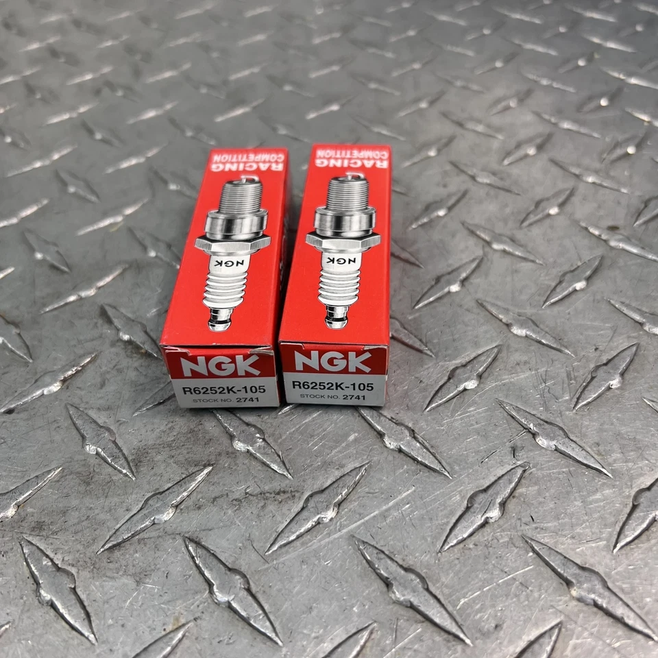 Bujía NGK R6252K-105 2741 para Kawasaki Suzuki KX100 KX85 KX80 RM100 CANTIDAD 2 Foto 2 de 2