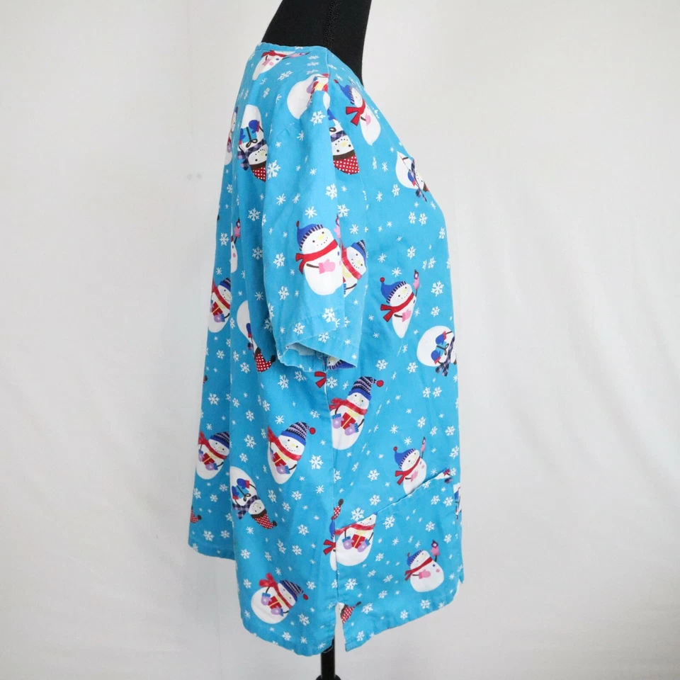 SB Scrubs Top Womens Medium Medical Uniform Blue Snowman Winter Short Sleeve - Image 4 of 4