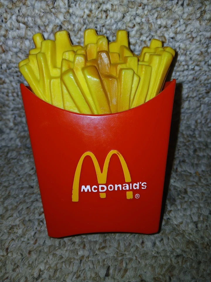 Radio de colección McDonald's 1977 AM/FM French Fry con caja nunca usada bonita Foto 2 de 4