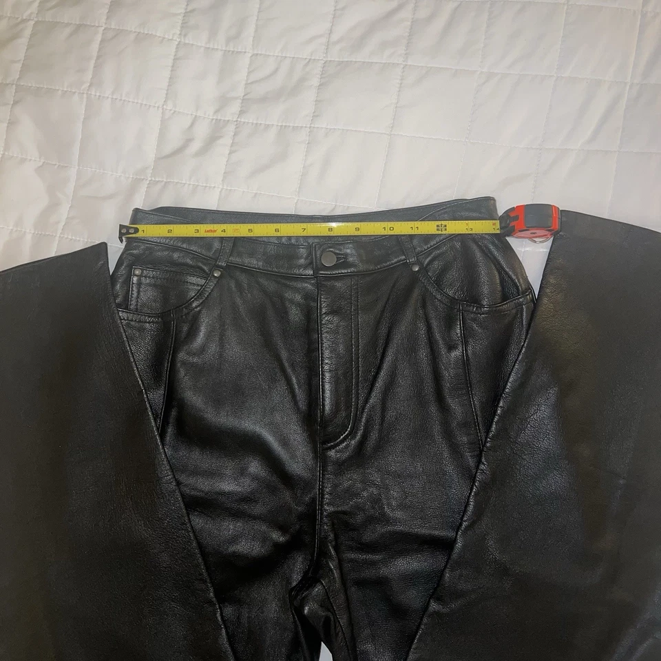 Pantalones de cuero negros pantalones para mujer 8 alto desperdicio, forrados y espejos cónicos Foto 2 de 4