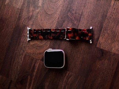 Apple Watch Series 8 41mm Aluminum & Ceramic Case Ion X Glass GPS WR 50M