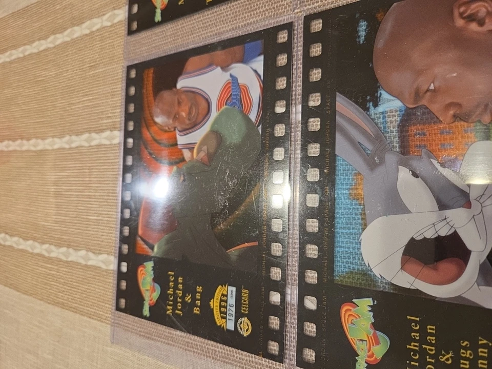 (4) Tarjetas limitadas 1996 Upper Deck Space Jam Michael Jordan Celcard  Foto 3 de 4