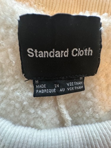 Suéter Pullover Sherpa Polar Tela Estándar Beige Tostado Mediano Acogedor Estilo Peluche - Imagen 5 de 6