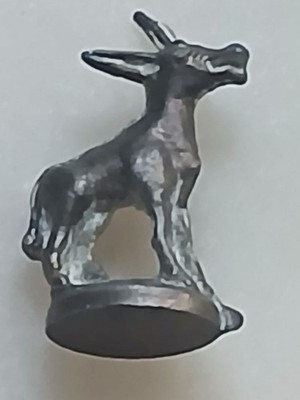 Vintage Bronze/Messing Esel Figur Kinder Suprise Medaille Italien nicht mehr produziert schöne Patina