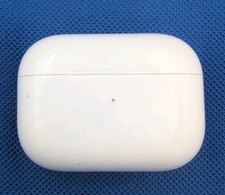 Apple AirPods Pro 2 Lightning Charging Case A2700