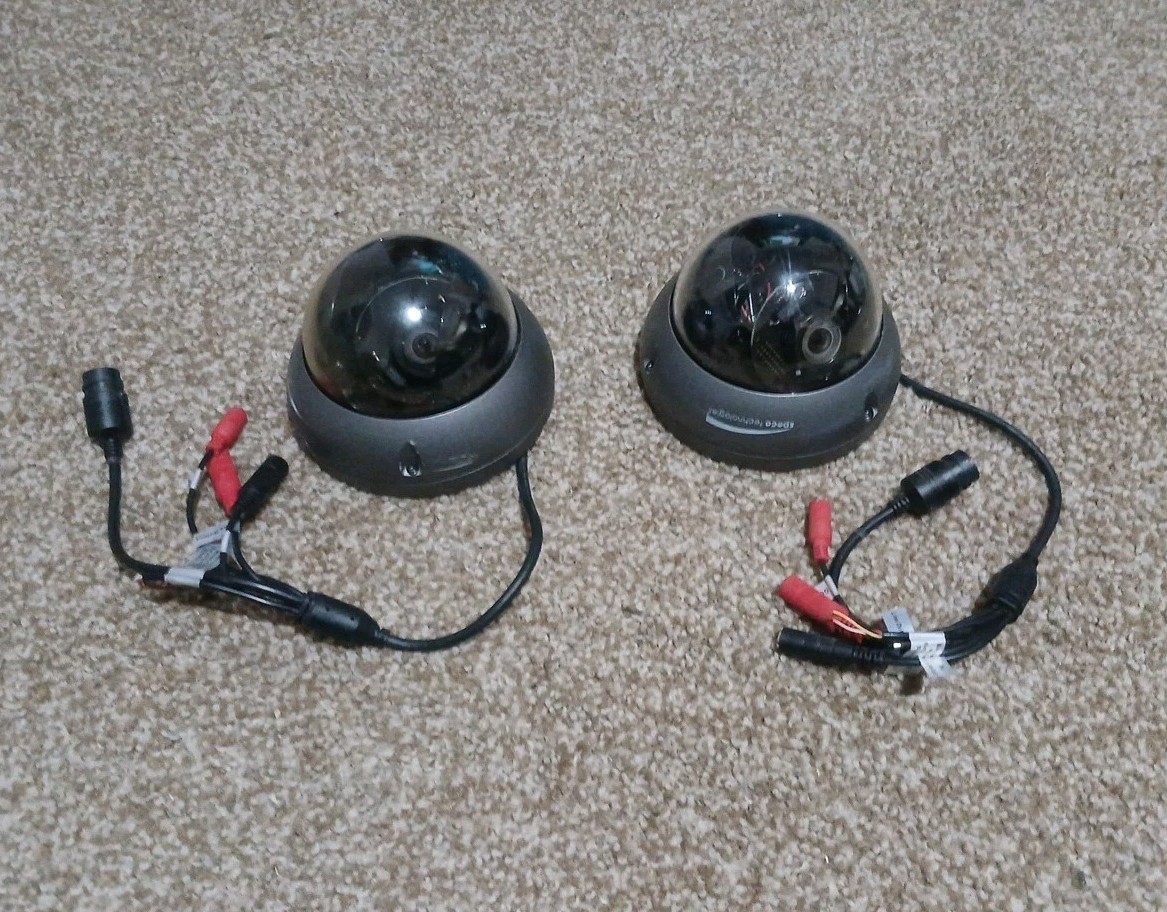 Speco Technologies Intensifier IP O2iD4M 2MP Outdoor Network Dome Cameras 