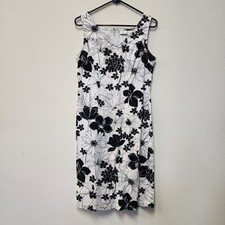 Spiegel Dress 8 Black White Floral Beach Tropical Summer Sun Boho Garden Fairy