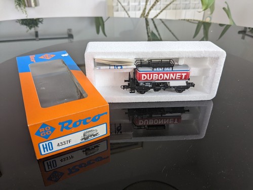 Roco H0 4337F Kesselwagen "Dubonnet"