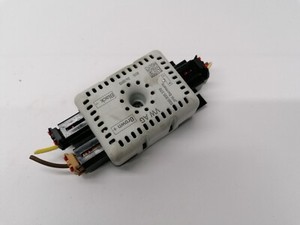 VW Golf 7 5G  Antennenverstärker Entstörfilter Radio  5Q0035570   (00)