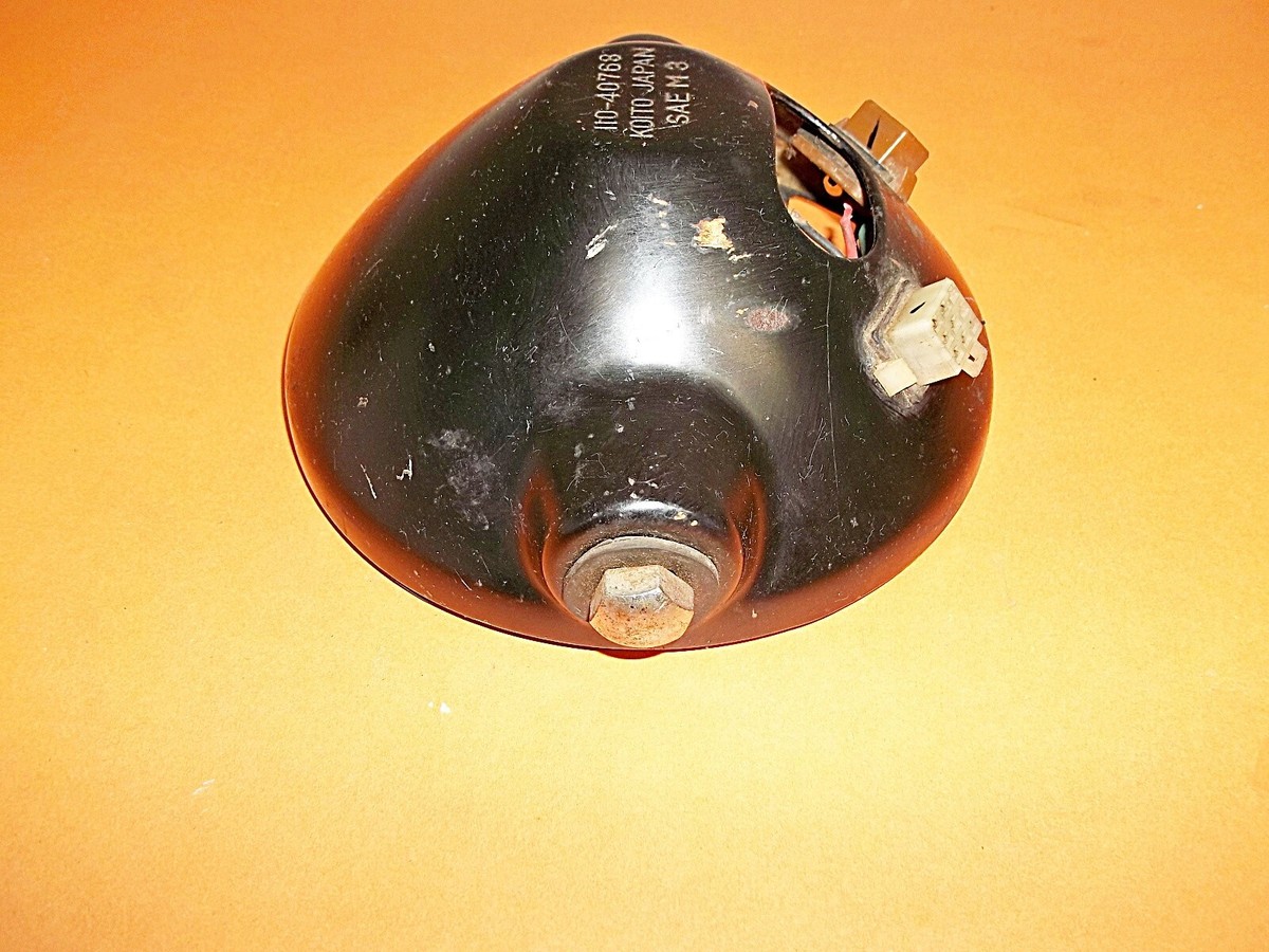 KAWASAKI 74 - 79 KS125 KE125 HEADLIGHT CASE BUCKET 23005-044-21
