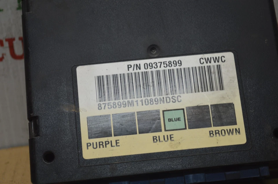 GMC Yukon XL 1500 2500 2001 unidad de control de carrocería BCM 09375899 módulo 32-7D3 Foto 2 de 4