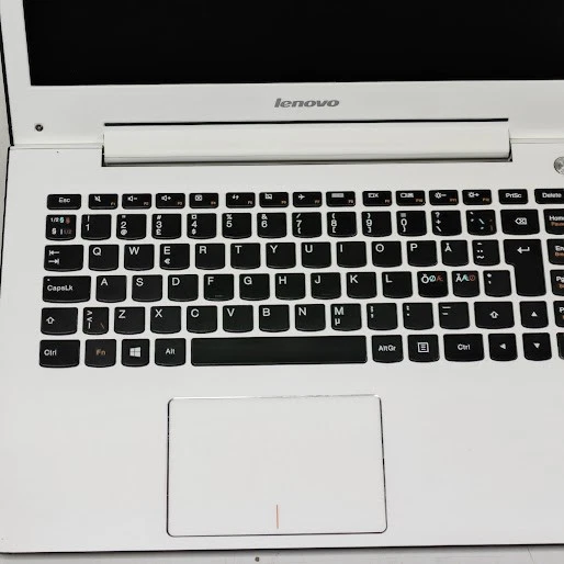 Lenovo Ideapad 500S - Intel Pentium CPU 4405U 4GB RAM - Reconstruido, No OS - Imagen 2 de 4