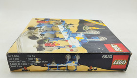 LEGO 6930 Space Supply Station Classic Space Vintage Original Box 928 Spaceship