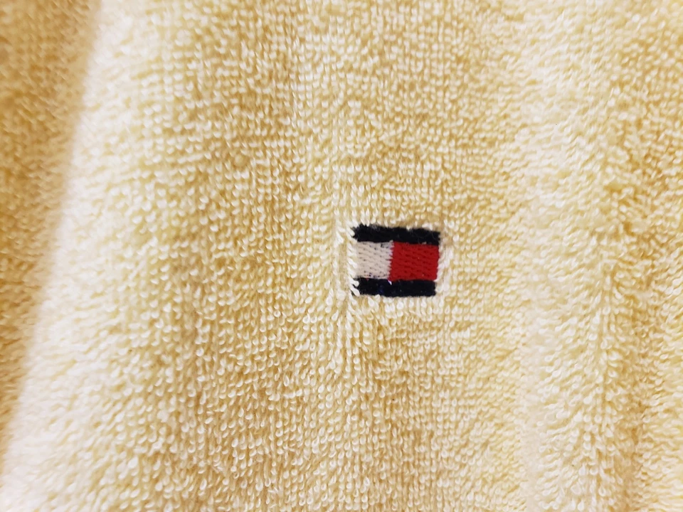 Bata Tommy Hilfiger - Bata de baño de felpa talla única amarilla para hombre - Cresta Spa Lounge Foto 3 de 4