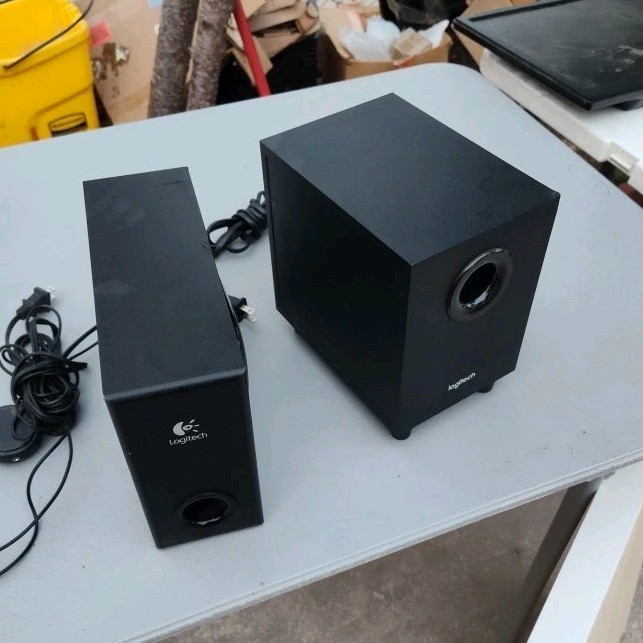 Logitech Z323 2.1 Speaker System with Subwoofer, Bass Volume Control, Black