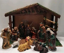 Vintage Enchanted Forest Large Nativity Set 11 Pieces With Wooden Manger 