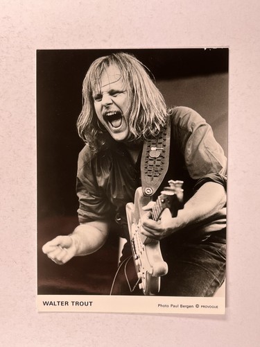 Walter Trout Photo Original Black And White Press Promotion On Stage Circa 1990s
