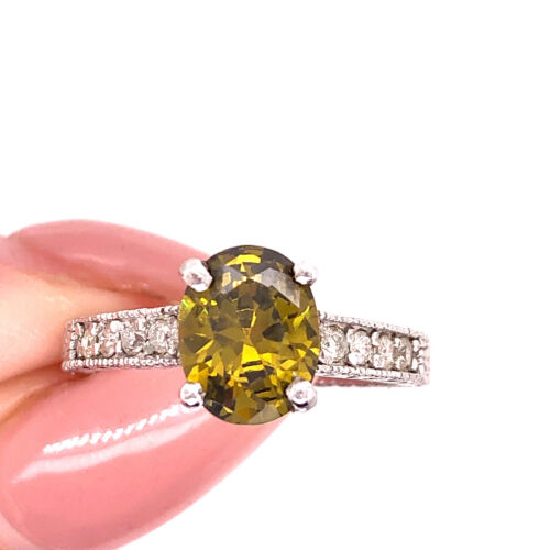 Peridot and Diamond Right-Hand Ring in 14k White Gold - Picture 1 of 4
