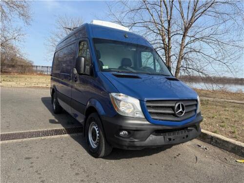 2017 Mercedes-Benz 2500 SPRINTER HIGH TOP REEFER VAN THERMO KING V-520 RT