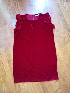 red velvet shift dress