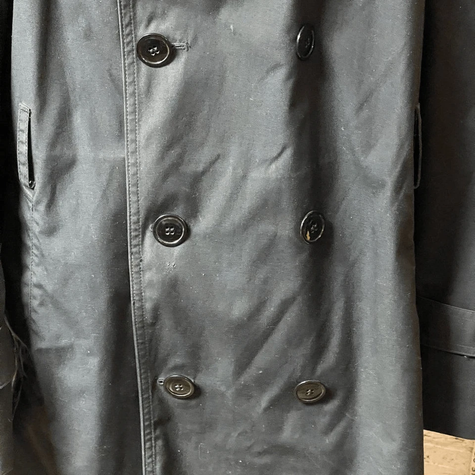 Gabardina DPSC vintage para hombre de American Apparel talla 42S negra militar Foto 4 de 4