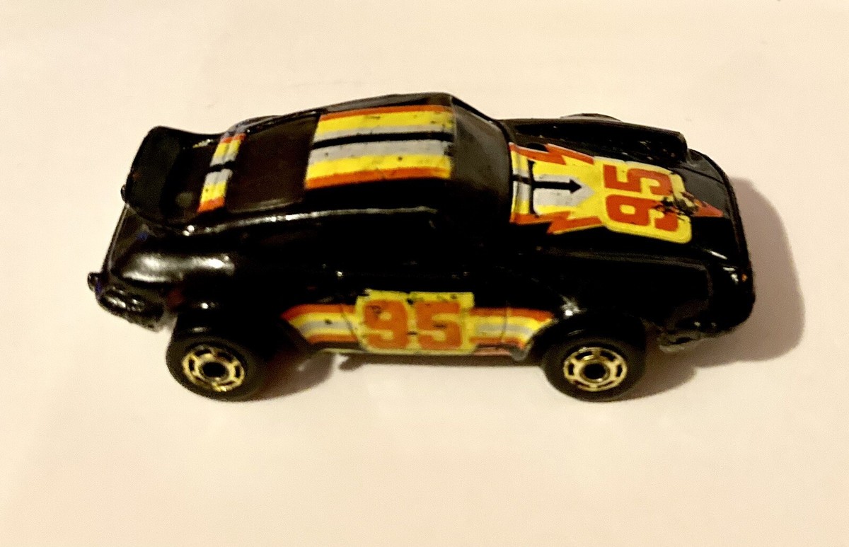 🏁 Hot Wheels Vintage 1974 Porsche P-911 Black Walls 1982