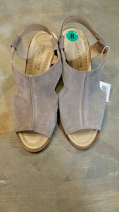 sophia milano leather sandals