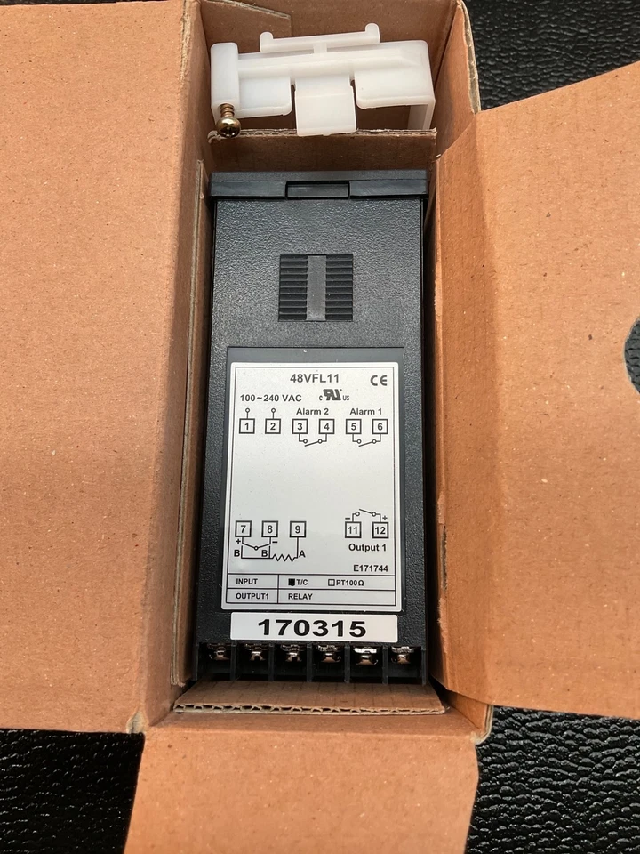 EXTECH 48VFL11 PID TEMPERATURE CONTROLLER 90–264VAC RELAY OUTPUT NEW - Image 2 of 4