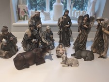 RARE LARGE VINTAGE CHRISTMAS NATIVITY SET 11 PIECES EXCELLENT CONDITION