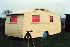Old Caravan Vintage Photo approx 10 x 15cm Collection resolution-hd5851g