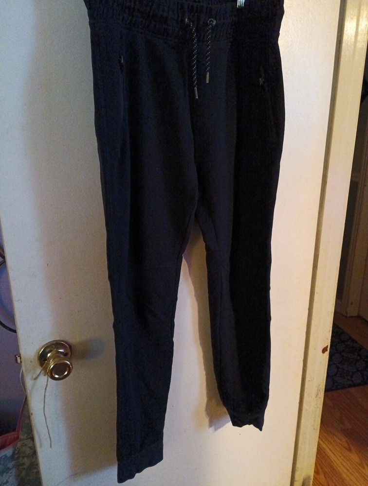 Much More Men's Size Medium Jogging Pants