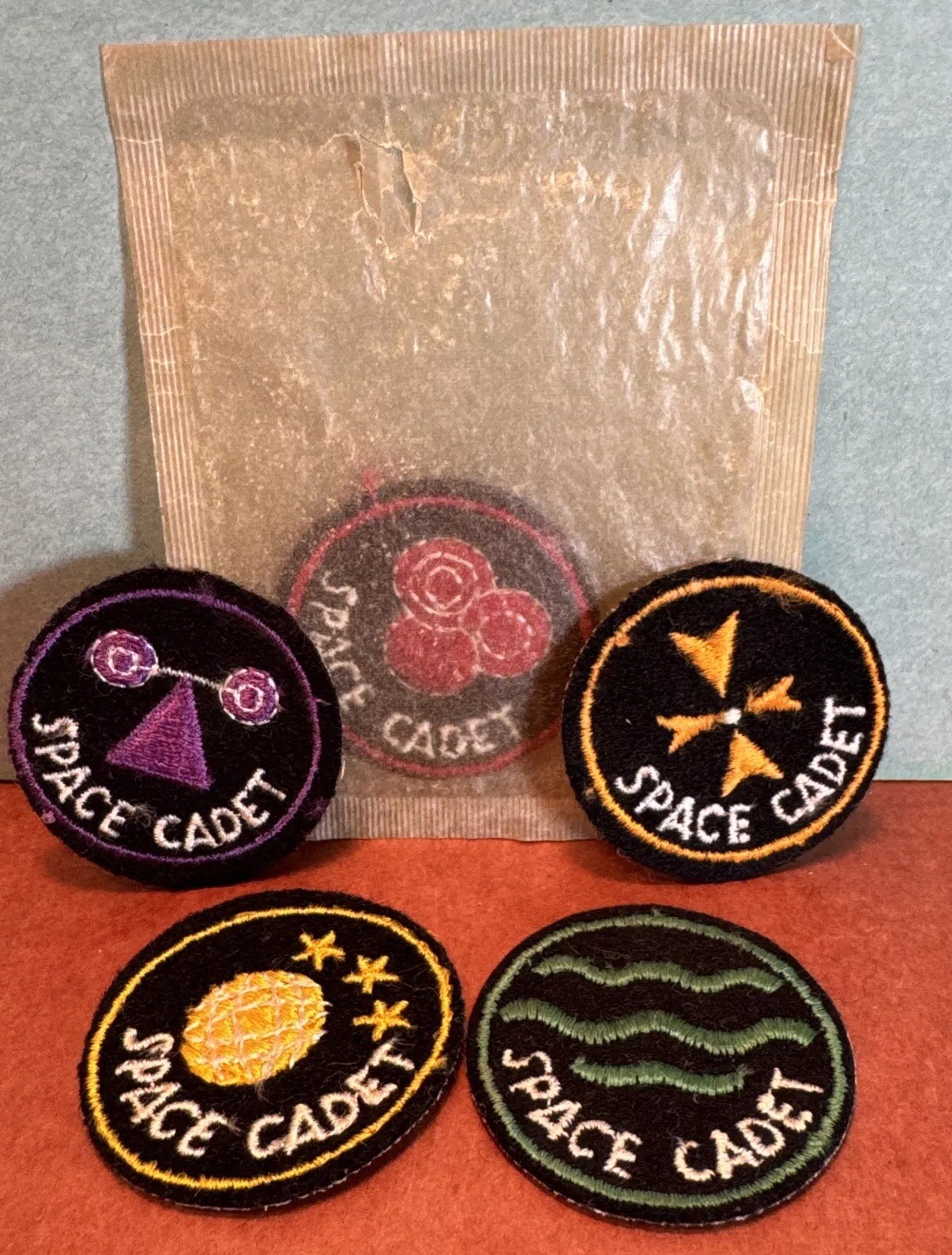 5 Tom Corbett Space Cadet Round Patches Cereal Premiums RARE