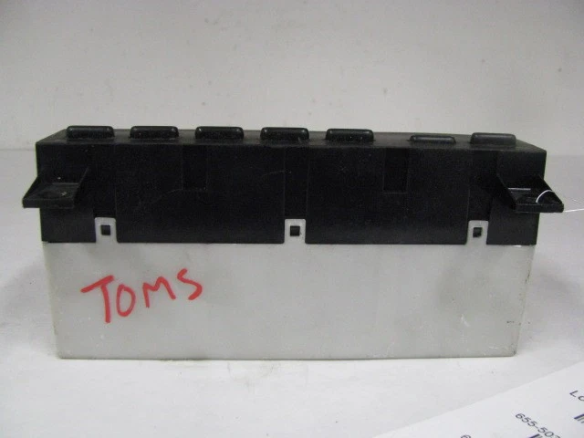 Used A/C Selector Switch fits: 1989 Mazda MPV push button control Grade A - Imagem 3 de 4