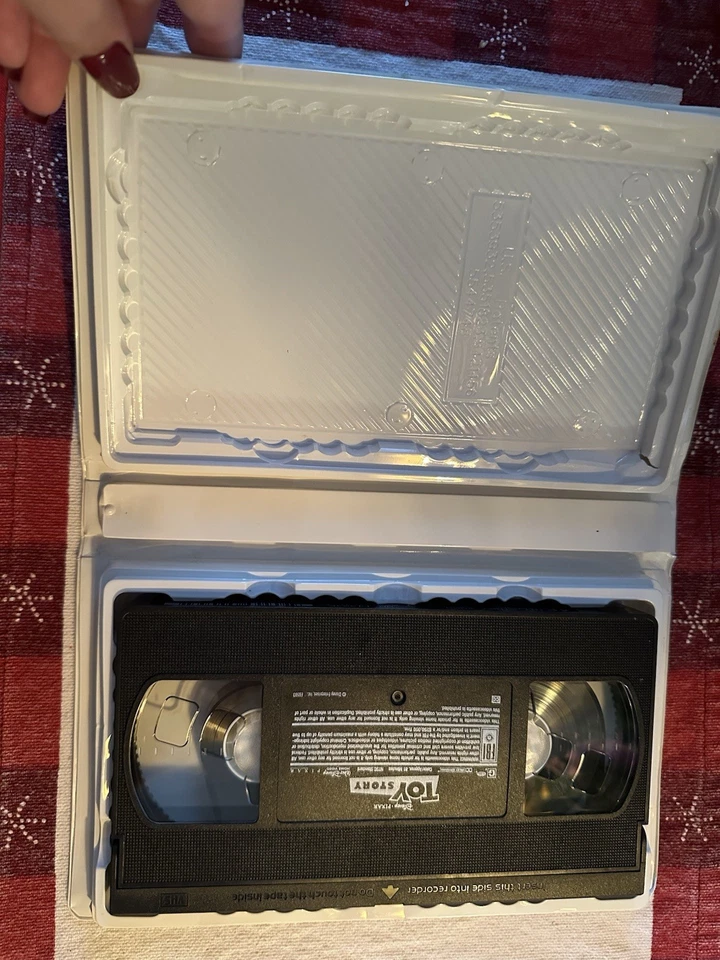 Toy Story 1995 VHS Disney Special Edition Gold Collection, Clamshell - Image 3 of 3