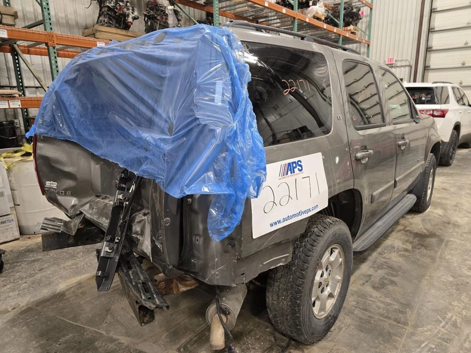 2008 CHEVROLET TAHOE Passenger side Running Board E864784 Foto 4 de 4