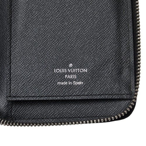 LOUIS VUITTON Taiga Zippy Wallet Vertical Zip Around Purse M32822 Women 【U... - Picture 8 of 9