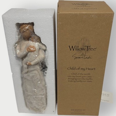Willow Tree Child of My Heart Figurine Susan Lordi Mommy Holding Child Toddler