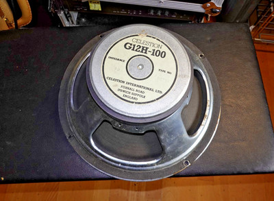 Celestion G12H-100 Guitarspeaker 12  / 8 Ohm vintage 100 Watt. Vintage.
