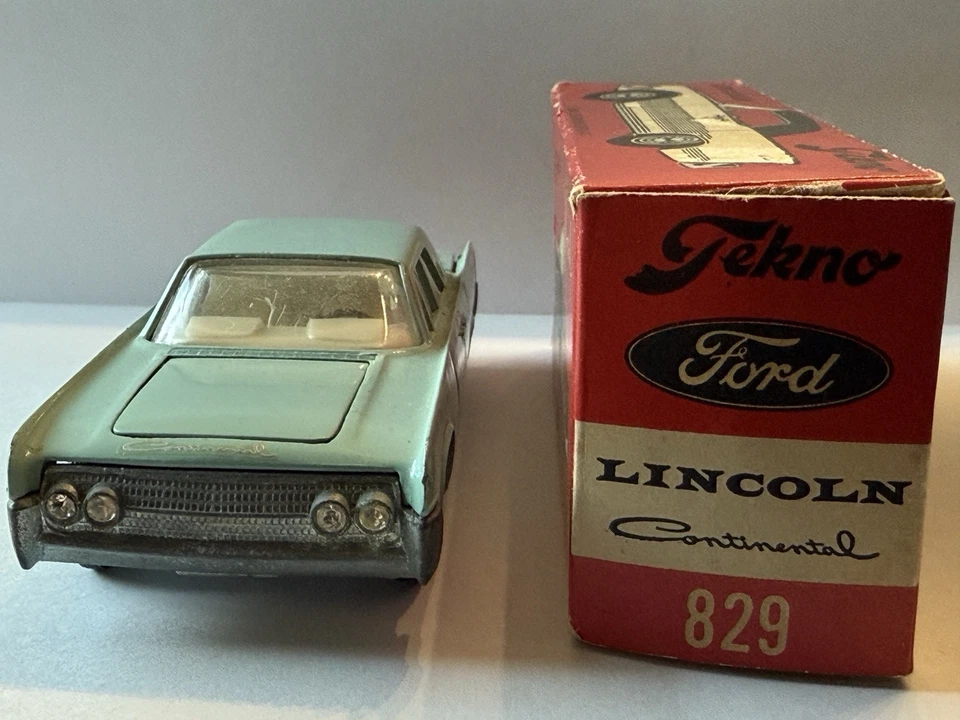 Tekno Denmark 829 Lincoln Continental 1/43 Scale - Image 3 of 4