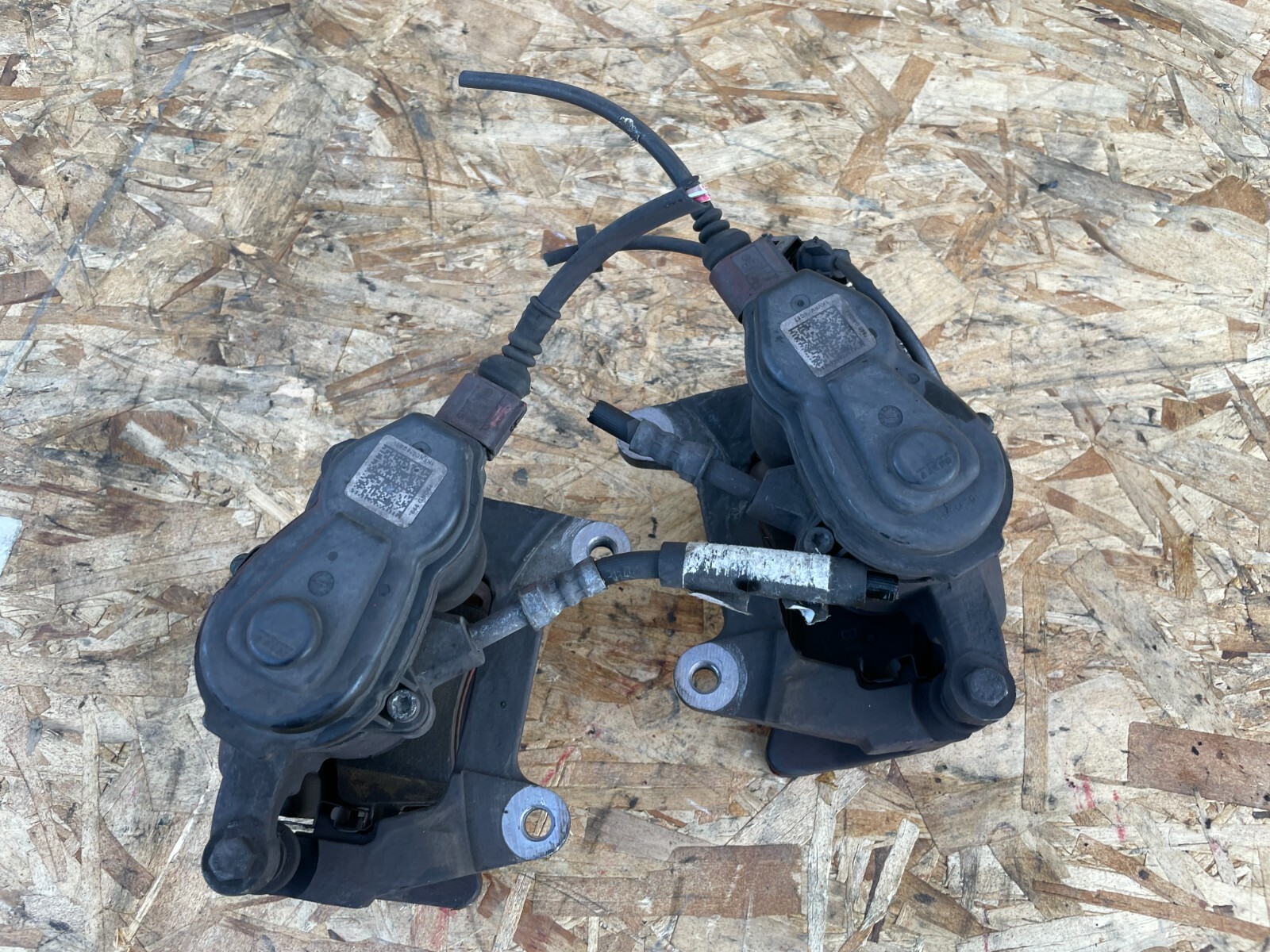 REAR PARKING BRAKE CALIPER SET OEM 95K 1217 AUDI A6 A7 S6 S7 S8 4.0T