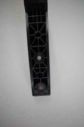 Cello C40229ANSMT Curve (40") Pair of Feet 54-43U 10-11 with Fixing Screws - Picture 6 of 7